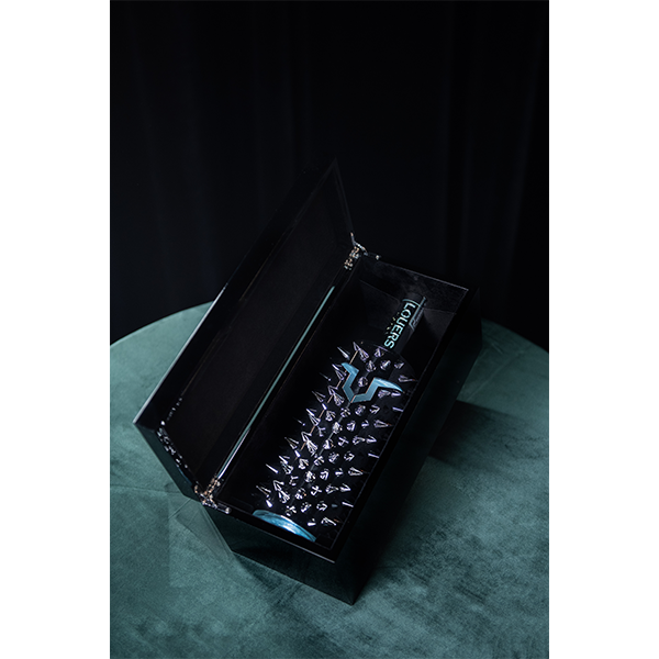 Louers Vodka 1L Luminous In Luxe Verpakking